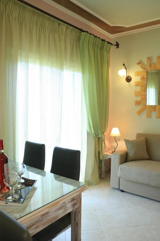 Apartment Aris *