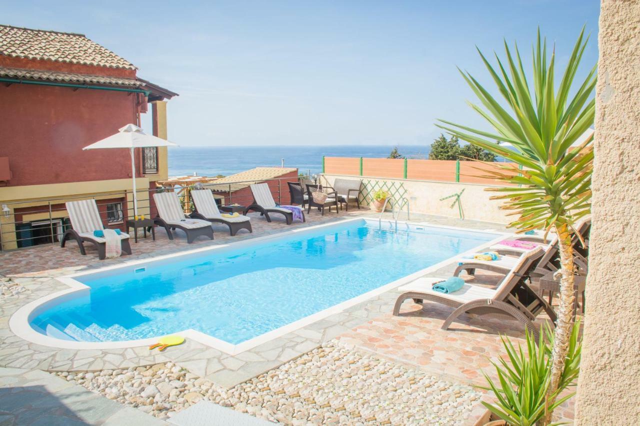 Aris Apartment Paramonas (Corfu)